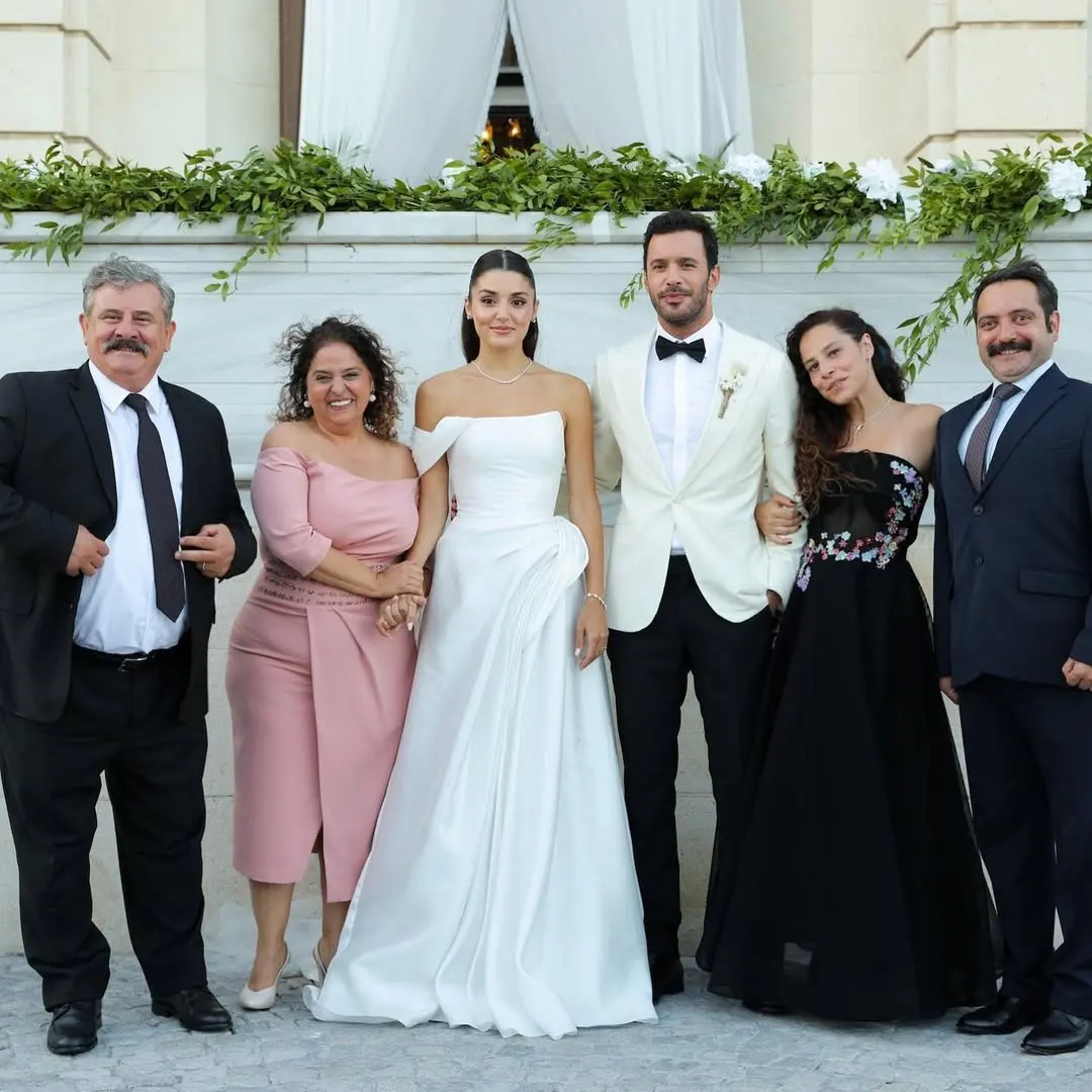Hande-Erçel-Barış Arduç3