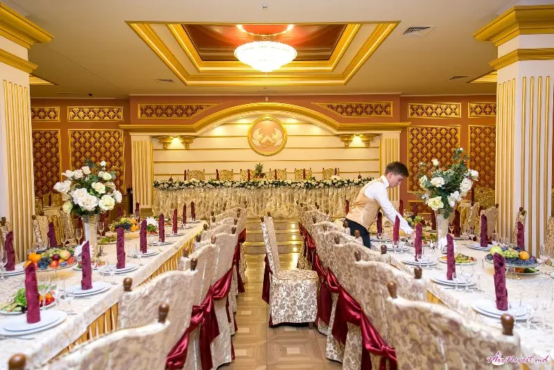 bordo-hall