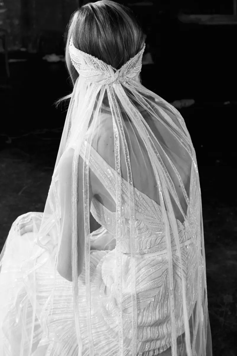 02-Elie-Saab-FW18-Bridal