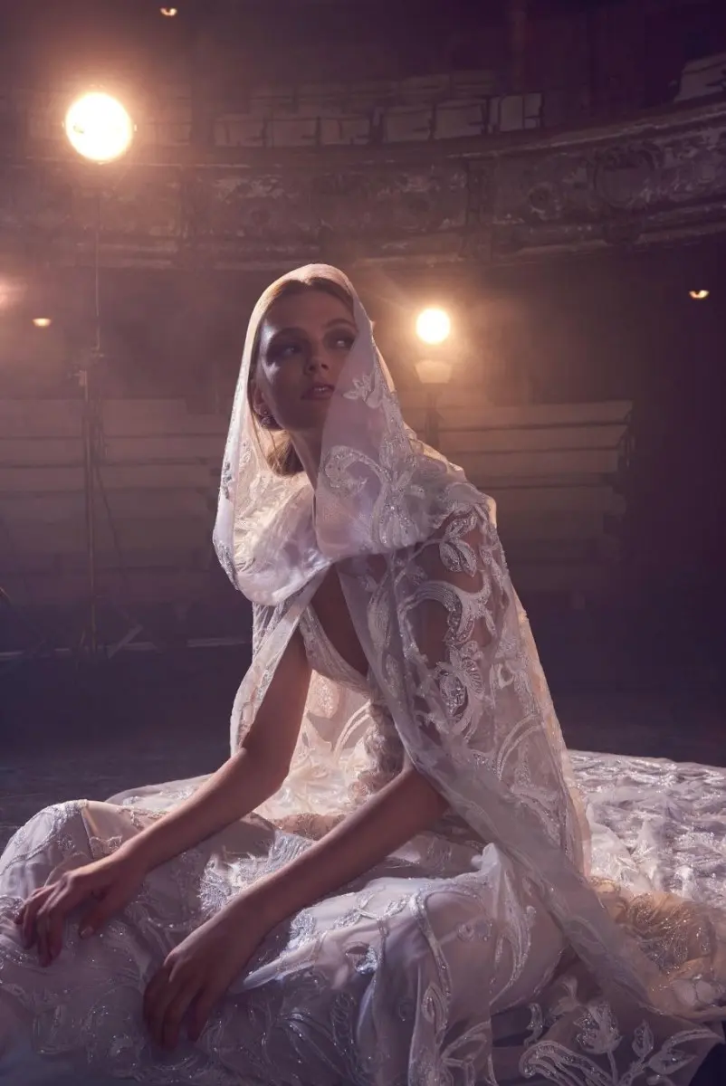 13-Elie-Saab-FW18-Bridal