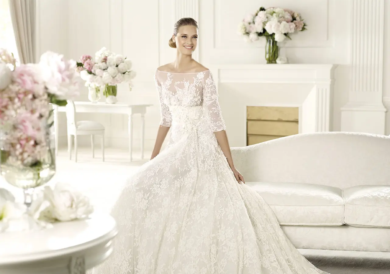 Rochiile de nuntă Elie by Elie Saab