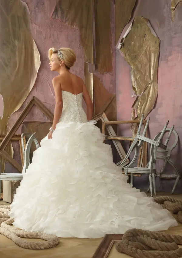 Brand-ul Mori Lee