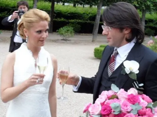 Nunţi şi cupluri celebre din 2011 