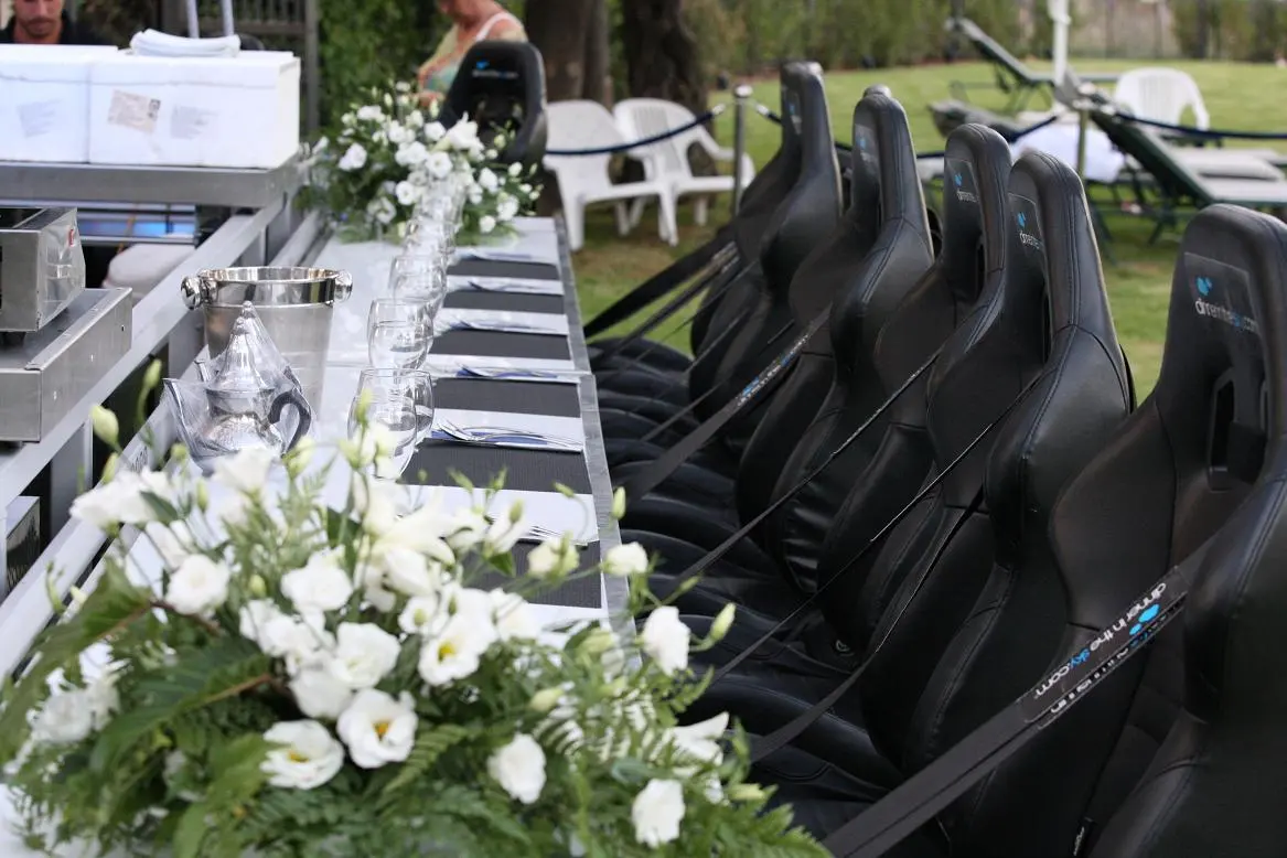 Dinner in the sky