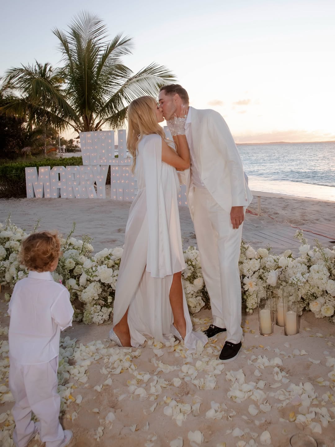paris_hilton_wedding